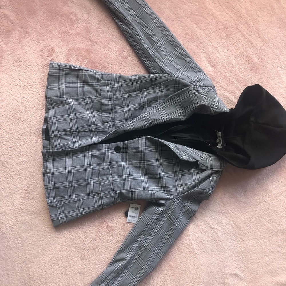Blazer w/ faux hoodie